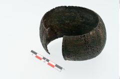 Foto von Bronzemelonenarmreif (NHMW-PRAE-025388)